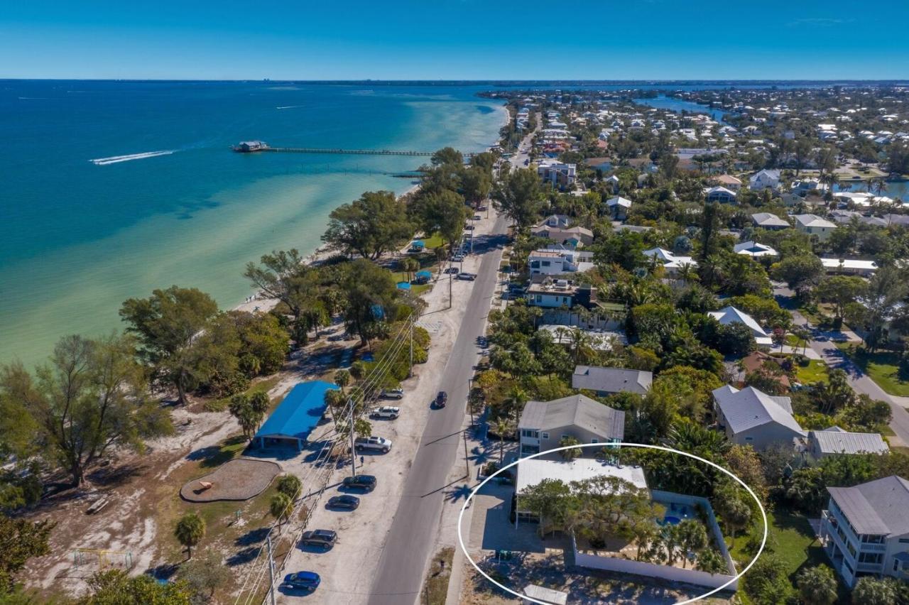 Coquina Cottage B Home Anna Maria Bagian luar foto