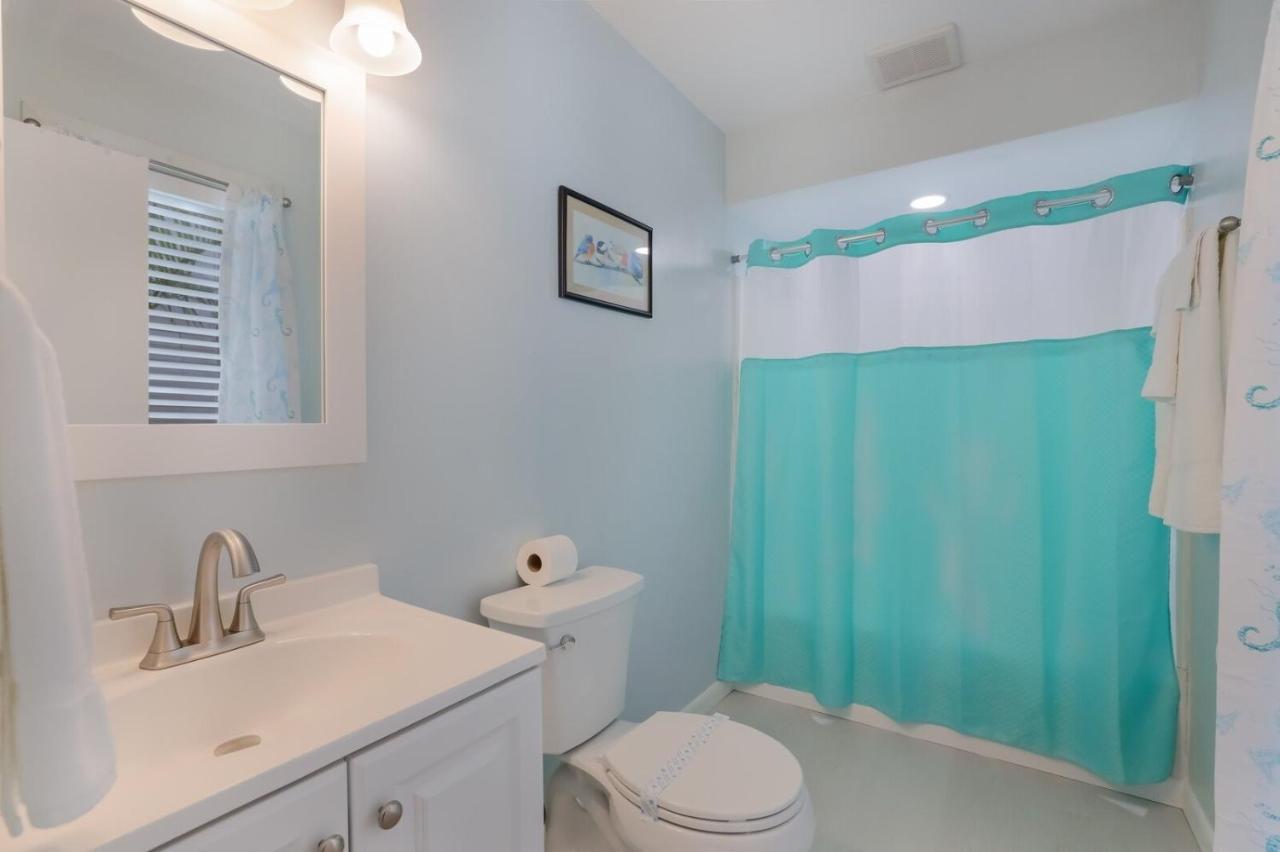 Coquina Cottage B Home Anna Maria Bagian luar foto